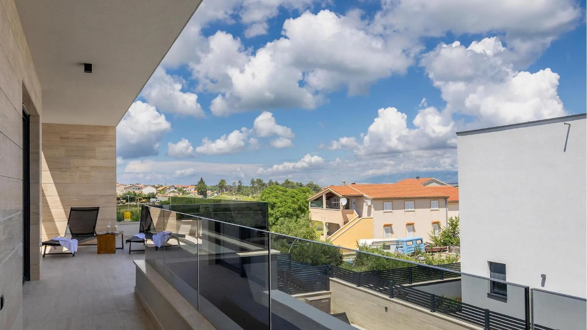 5 Bedroom Stunning Home In Nin Casa vacanze